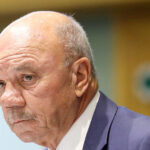 الفايز يهنئ الملك وولي العهد بعيد الأضحى المبارك