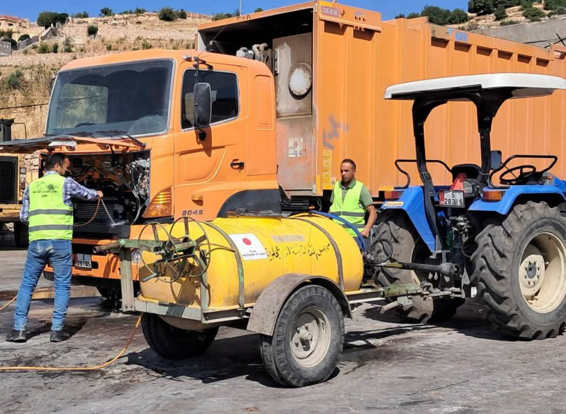 عجلون: مطالب بإزالة مخلفات الأضاحي ورش المناطق حفاظاً على السلامة العامة عجلون: مطالب بإزالة مخلفات الأضاحي ورش المناطق حفاظاً على السلامة العامة