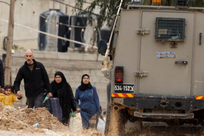 الاحتلال يخطر بهدم جميع منازل قرية النعمان شرق بيت لحم​ 