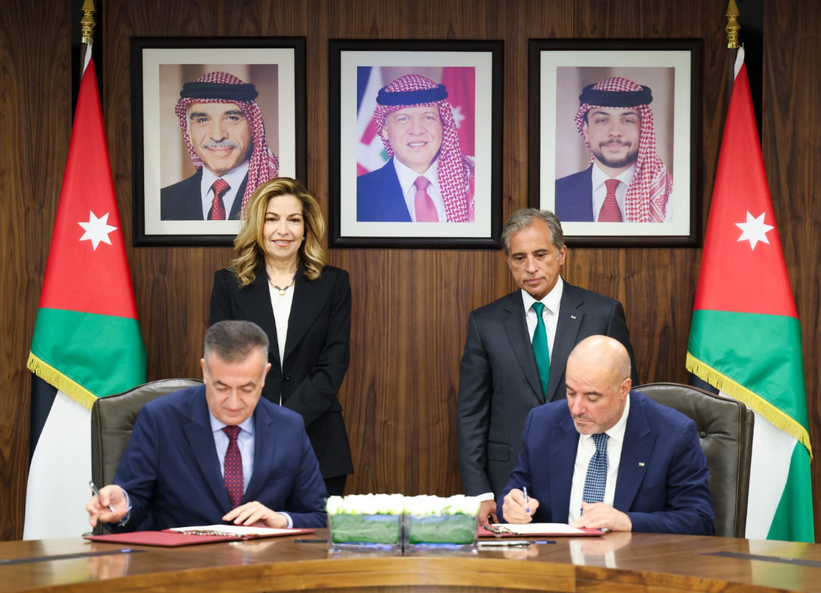 الحكومة تؤمِّن 4.1 مليون أردني في مركز الحسين للسرطان بتخصيص 124 مليون دينار في الموازنة الحكومة تؤمِّن 4.1 مليون أردني في مركز الحسين للسرطان بتخصيص 124 مليون دينار في الموازنة