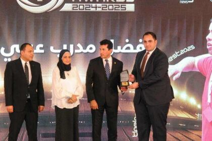 “العساف” يظفر بجائزة افضل مدرب عربي للتايكواندو