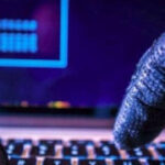 الجرائم الإلكترونية تنصح بتحديث تطبيقات المحادثة