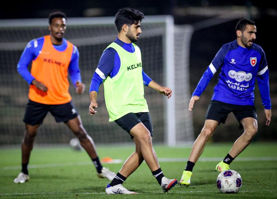 معنويات مرتفعة في معسكر المنتخب الوطني في مسقط