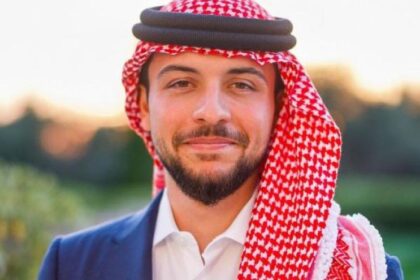 ولي العهد: عيدكم مبارك