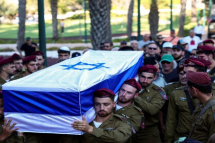 نتنياهو يعلن مقتل 4 جنود إسرائيليين في قطاع غزة​ 