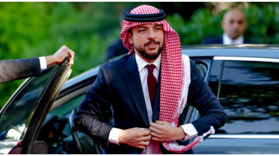 ولي العهد: دمت يا سيدي رمزاً للفخر والعزة ولي العهد: دمت يا سيدي رمزاً للفخر والعزة