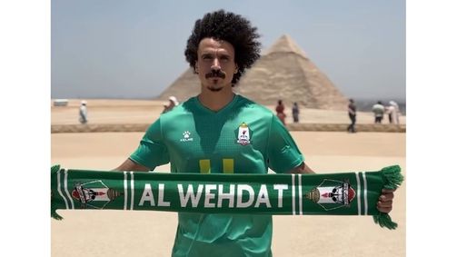 المصري معوض ينضم لصفوف الوحدات قادما من الجزيرة المصري معوض ينضم لصفوف الوحدات قادما من الجزيرة