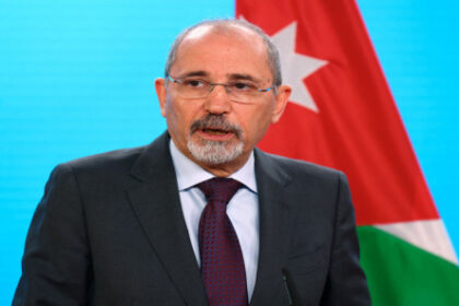 الصفدي يترأس اجتماع وزراء الخارجية العرب في إسطنبول