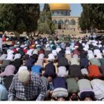 45 ألفا يؤدون صلاة الجمعة في المسجد الأقصى​ 