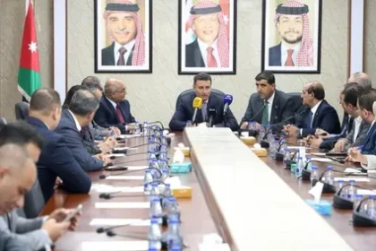 الصفدي: نتبنى كافة مطالب مجلس نقابة الصحفيين لتحسين أوضاع منتسبيها