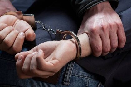 توقيف أشخاص أطلقوا هتافات مظللة ومسيئة بحق الدولة في مسيرات