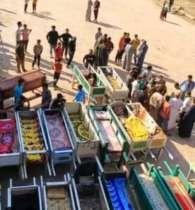 وفاة 18 فتاة وسائق في مصر اثر حادث سير مؤسف وفاة 18 فتاة وسائق في مصر اثر حادث سير مؤسف