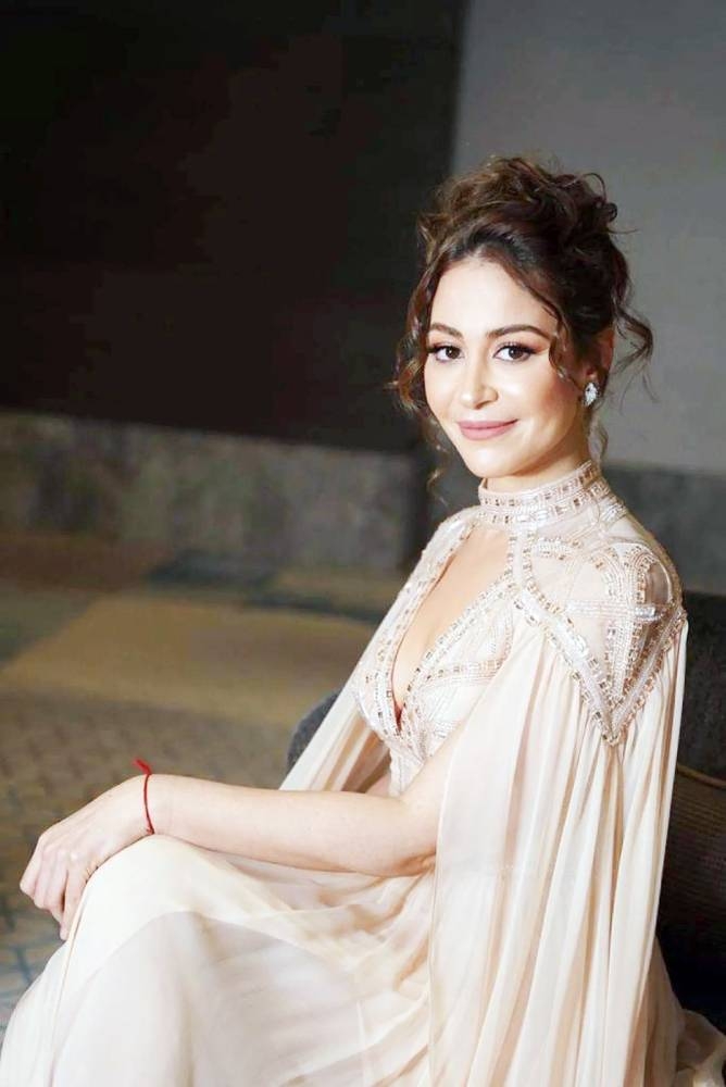 عودة «بدرجة الغليان».. هل تسترجع منة شلبي بريقها؟ عودة «بدرجة الغليان».. هل تسترجع منة شلبي بريقها؟