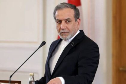 إيران: باب الدبلوماسية مع واشنطن لم يغلق
