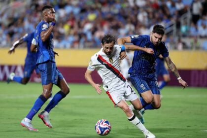 قائد مانشستر سيتي: نشعر بخيبة أمل بعد الهزيمة أمام الهلال