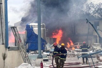 ارتفاع ضحايا انفجار مصنع للكيماويات في الهند إلى 42 شخصاً