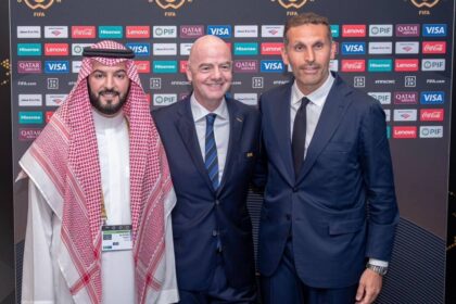 فهد بن نافل يلتقي ب«إنفانتينو» والمبارك