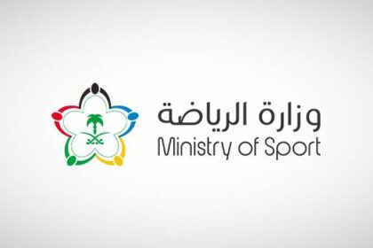 وزارة الرياضة تنقل أعمال لجنة الاستدامة المالية إلى رابطة «روشن»