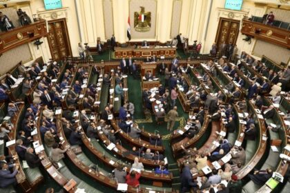 مجلس النواب المصري يوافق نهائياً على قانون الإيجار القديم