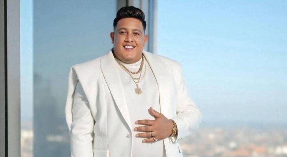 حذف الأغاني التي جمعتهما.. ما حقيقة اعتزال «بيكا» بعد وفاة «عامر»؟