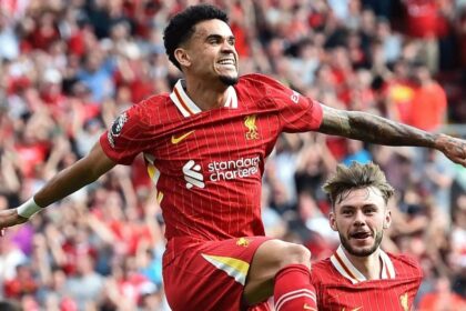 سباق الكبار على دياز: بايرن يتحرك.. والنصر يراقب.. ورد حاسم من ليفربول