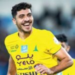 بعد نهاية رحلته مع الخليج.. محمد شريف يعود إلى الأهلي المصري