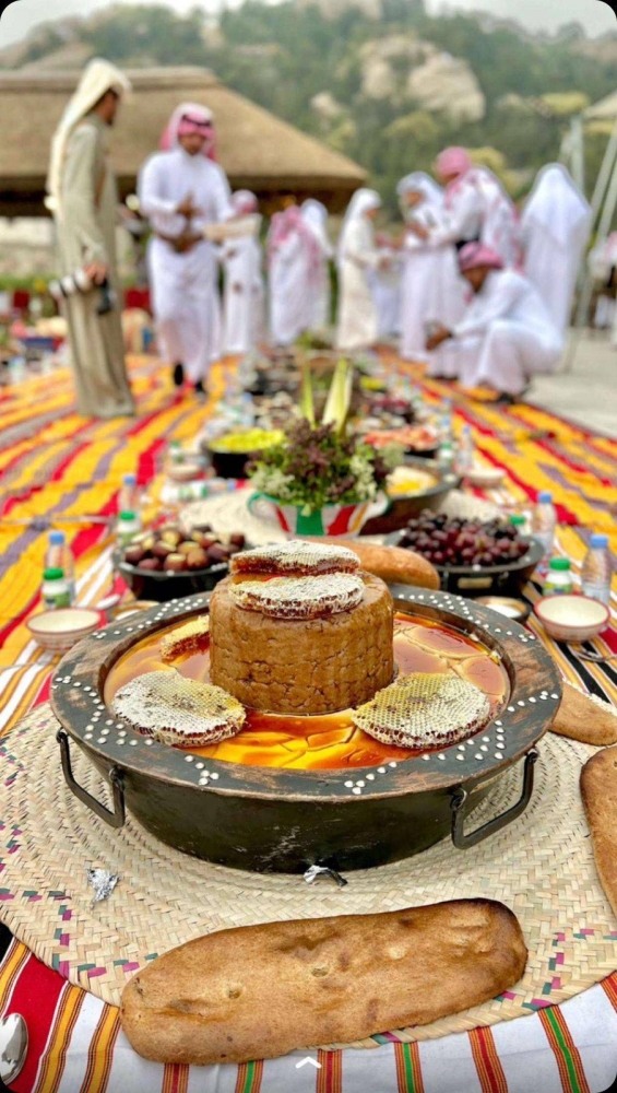 بنكهة البر والسمن والعسل.. «المشغوثة» تتصدر الموائد والمهرجانات بنكهة البر والسمن والعسل.. «المشغوثة» تتصدر الموائد والمهرجانات