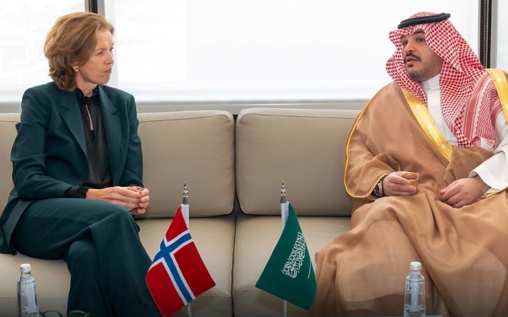 رئيس الأدب والنشر يبحث ترجمة الكتب السعودية للنرويجية رئيس الأدب والنشر يبحث ترجمة الكتب السعودية للنرويجية