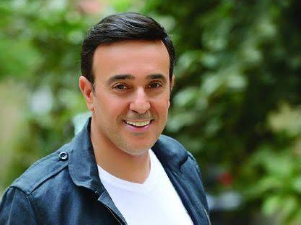 صابر الرباعي لـ«عكاظ»: الجمهور السعودي دائماً في القلب.. وألتقيه قريباً بحفلات جديدة صابر الرباعي لـ«عكاظ»: الجمهور السعودي دائماً في القلب.. وألتقيه قريباً بحفلات جديدة