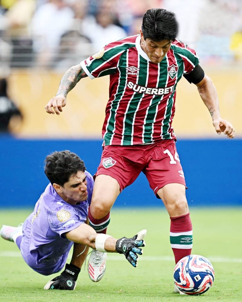 «بونو» أفضل هلالي في مونديال الأندية «بونو» أفضل هلالي في مونديال الأندية