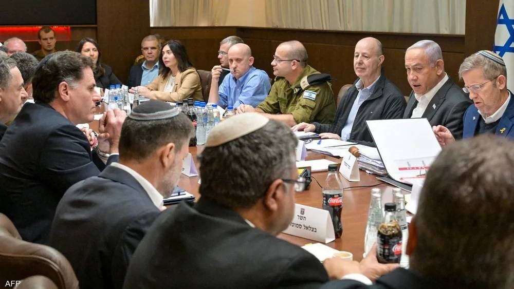 ماذا جرى خلال اجتماع حكومة نتنياهو لمناقشة صفقة غزة؟ ماذا جرى خلال اجتماع حكومة نتنياهو لمناقشة صفقة غزة؟