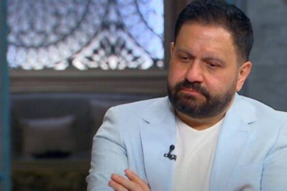 «بسبب حقن التخسيس».. إدوارد باكيا على الهواء: «أكتشفت إصابتي بمرض السرطان»