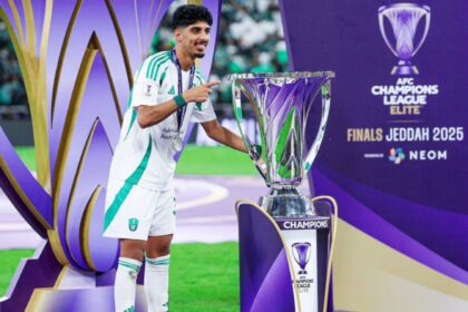 مشروع الأهلي يحتفظ بزياد