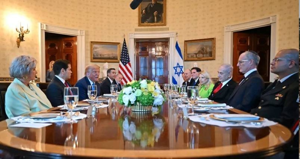 ترمب لنتنياهو: اتفاق سورية مقابل إنهاء حرب غزة ترمب لنتنياهو: اتفاق سورية مقابل إنهاء حرب غزة