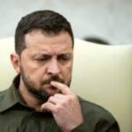 هجوم روسي عنيف على كييف.. وزيلينسكي يطالب الغرب بعقوبات جديدة على موسكو