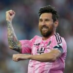 ميسي محتار.. بين الأربعة الكبار