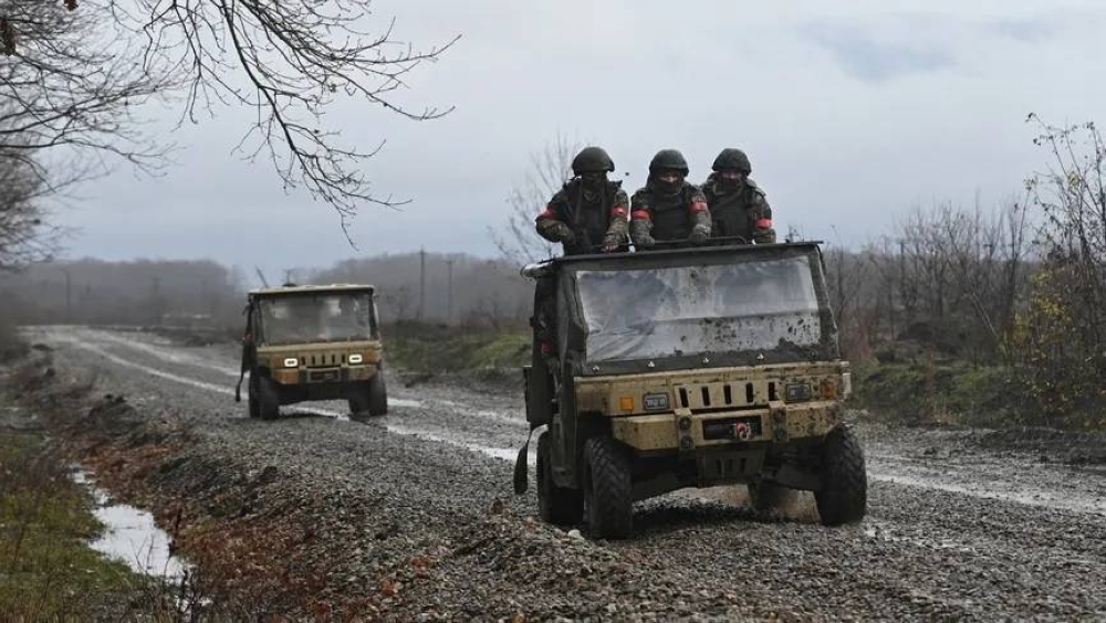 قتيلان واعتراض 155مسيرة.. هجوم أوكراني يستهدف مدناً روسية