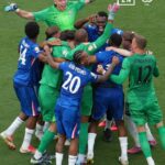 بعد تتويجه بكأس العالم.. «الشارة الذهبية» تزين قمصان تشيلسي لمدة 4 سنوات