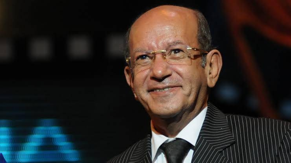 نهال عنبر لـ«عكاظ»: لطفي لبيب يغادر المستشفى خلال يومين.. والشائعات مزعجة