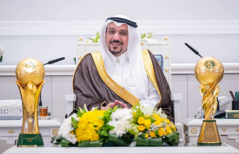 الأمير فيصل بن مشعل يستقبل أندية القصيم التي حققت الإنجازات الأمير فيصل بن مشعل يستقبل أندية القصيم التي حققت الإنجازات