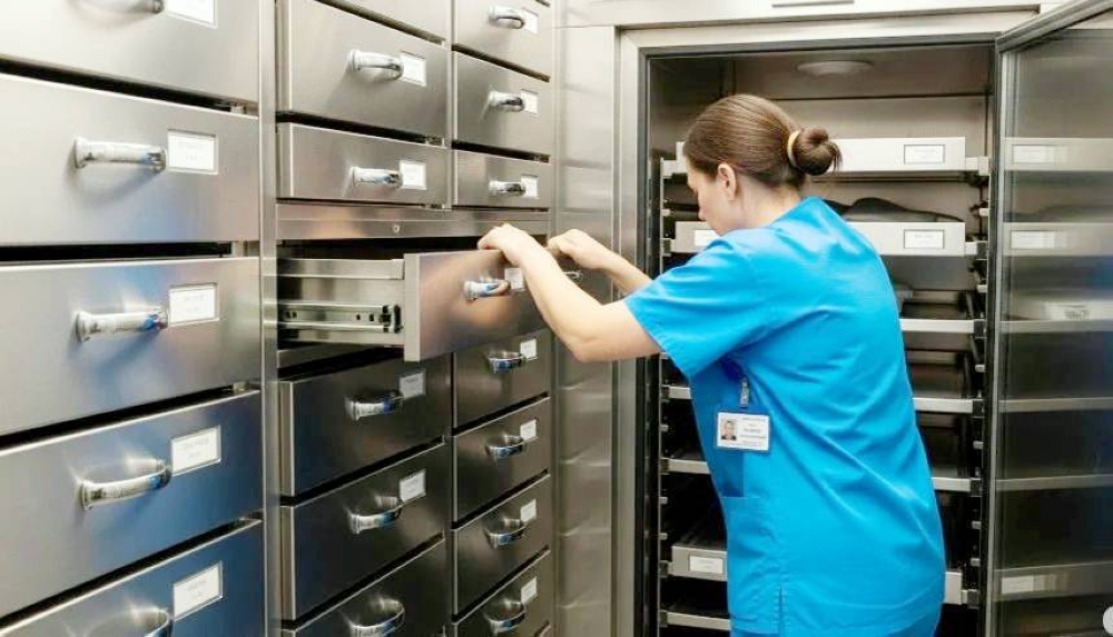 عاملة «مشرحة» تكشف: سلوكيات غير متوقعة للموت عاملة «مشرحة» تكشف: سلوكيات غير متوقعة للموت