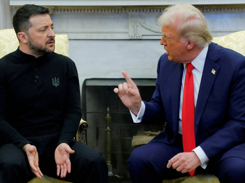 وسط امتعاض روسي.. الرئيس الأمريكي يعلن رفضه الاستهداف الأوكراني لموسكو وسط امتعاض روسي.. الرئيس الأمريكي يعلن رفضه الاستهداف الأوكراني لموسكو