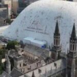 الصين تستخدم أكبر بالون قابل للنفخ في العالم لجعل البناء أكثر نظافة وهدوءًا