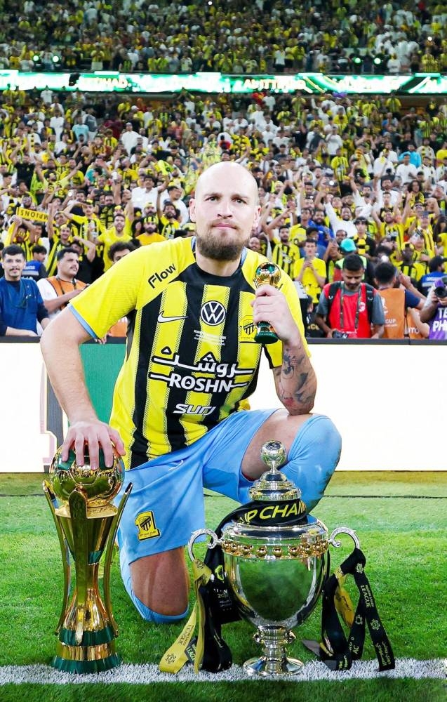 مصدر اتحادي لـ عكاظ: المعسكر «الأوروبي» يحدد جاهزية رايكوفيتش