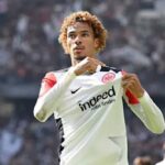 بعد انسحاب نيوكاسل.. ليفربول يتفق مع إيكيتيكي