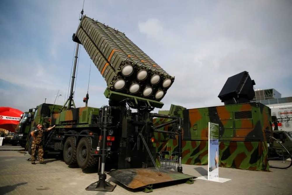 منظومة دفاع أوروبية جديدة.. هل تهدد «سامب/تي» عرش «باتريوت»؟ منظومة دفاع أوروبية جديدة.. هل تهدد «سامب/تي» عرش «باتريوت»؟