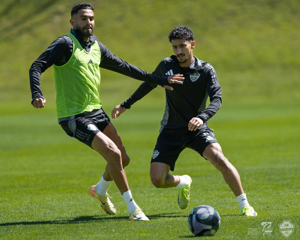 الأهلي يلاقي تيرول ويغادر إلى إيطاليا الأهلي يلاقي تيرول ويغادر إلى إيطاليا