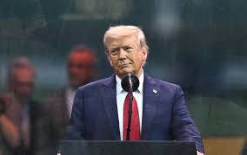 ترمب يطلب تعويضاً 10 مليارات دولار من «وول ستريت جورنال» ترمب يطلب تعويضاً 10 مليارات دولار من «وول ستريت جورنال»