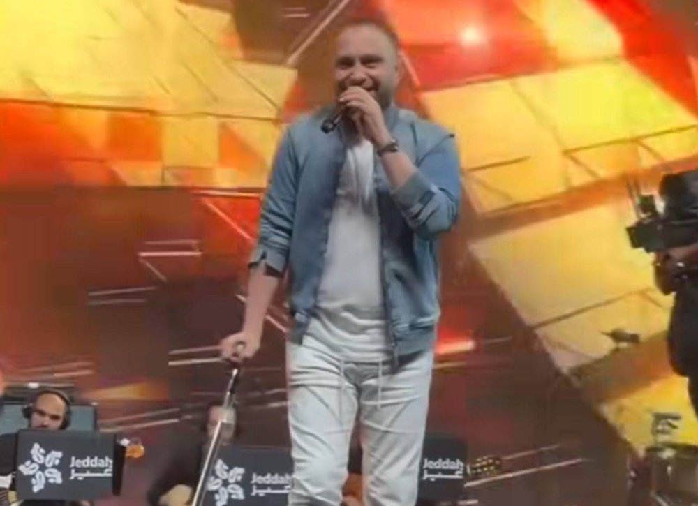 حسام حبيب لـ«عكاظ»: قدمت حفلي في موسم جدة رغم إصابتي احتراماً للجمهور السعودي حسام حبيب لـ«عكاظ»: قدمت حفلي في موسم جدة رغم إصابتي احتراماً للجمهور السعودي