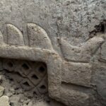 تعود إلى 3,000 عام.. اكتشاف لوحة جدارية بطول 5 أمتار في البيرو
